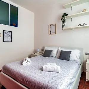 Appartement Cadorna's Nest - Cozy And, Milan