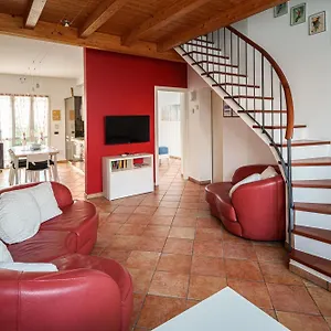 Appartement Accomodo Mit39 Trivano San Siro, Milan