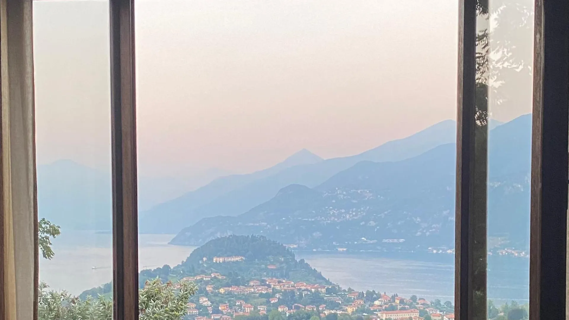 Bellagio Panorama Apartment